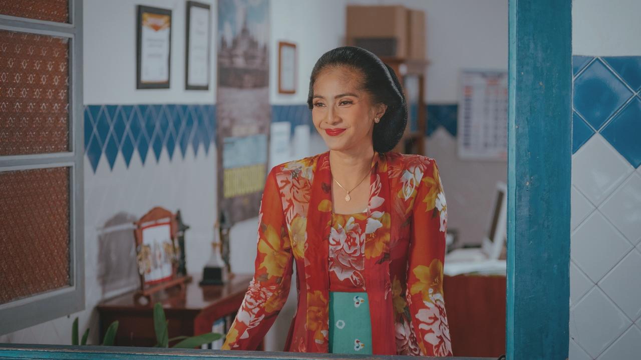 Losmen Bu Broto: The Series 1. Sezon 8. Bölüm izle