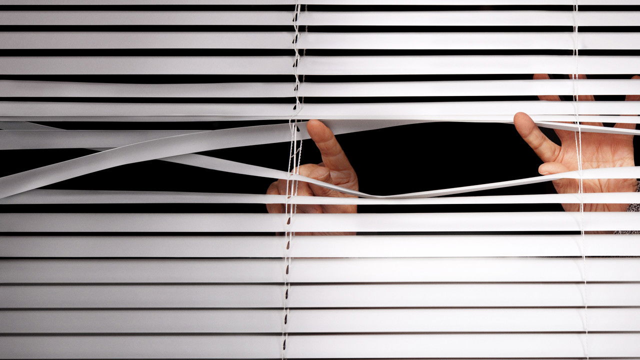 Neighbors 1. Sezon 3. Bölüm izle