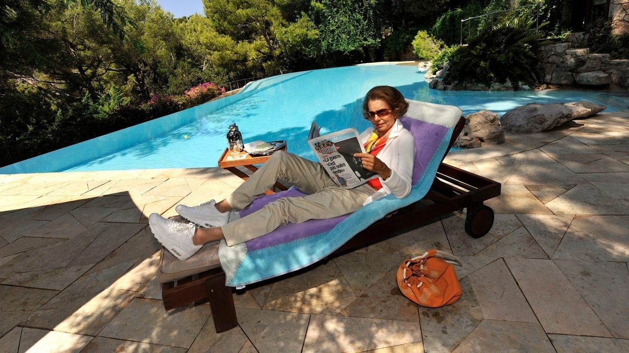 The Billionaire, the Butler, and the Boyfriend 1. Sezon 3. Bölüm izle