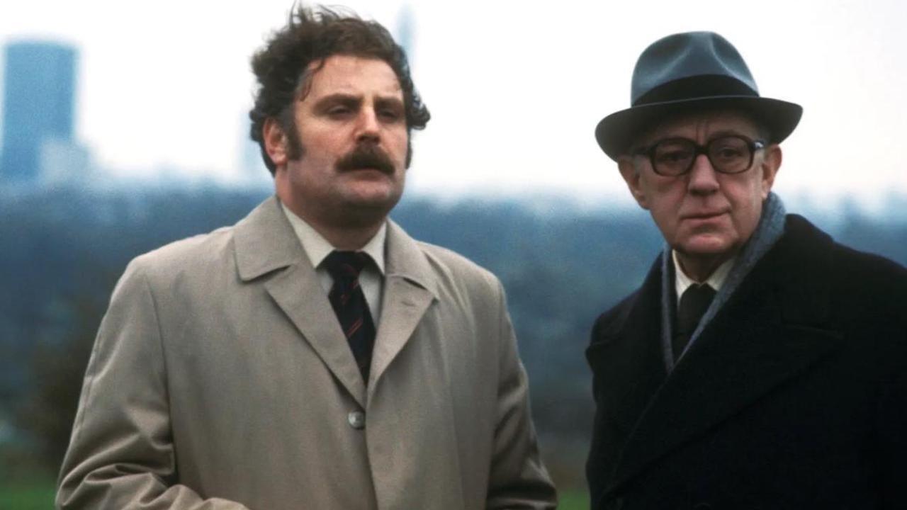 Tinker Tailor Soldier Spy 1. Sezon 7. Bölüm izle